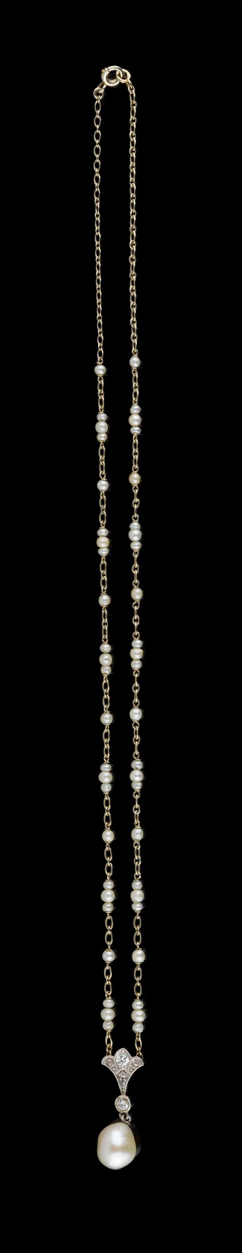 Pendentif En Platine 950 Niessing Avec Diamant - Modèle Fleur DU79892